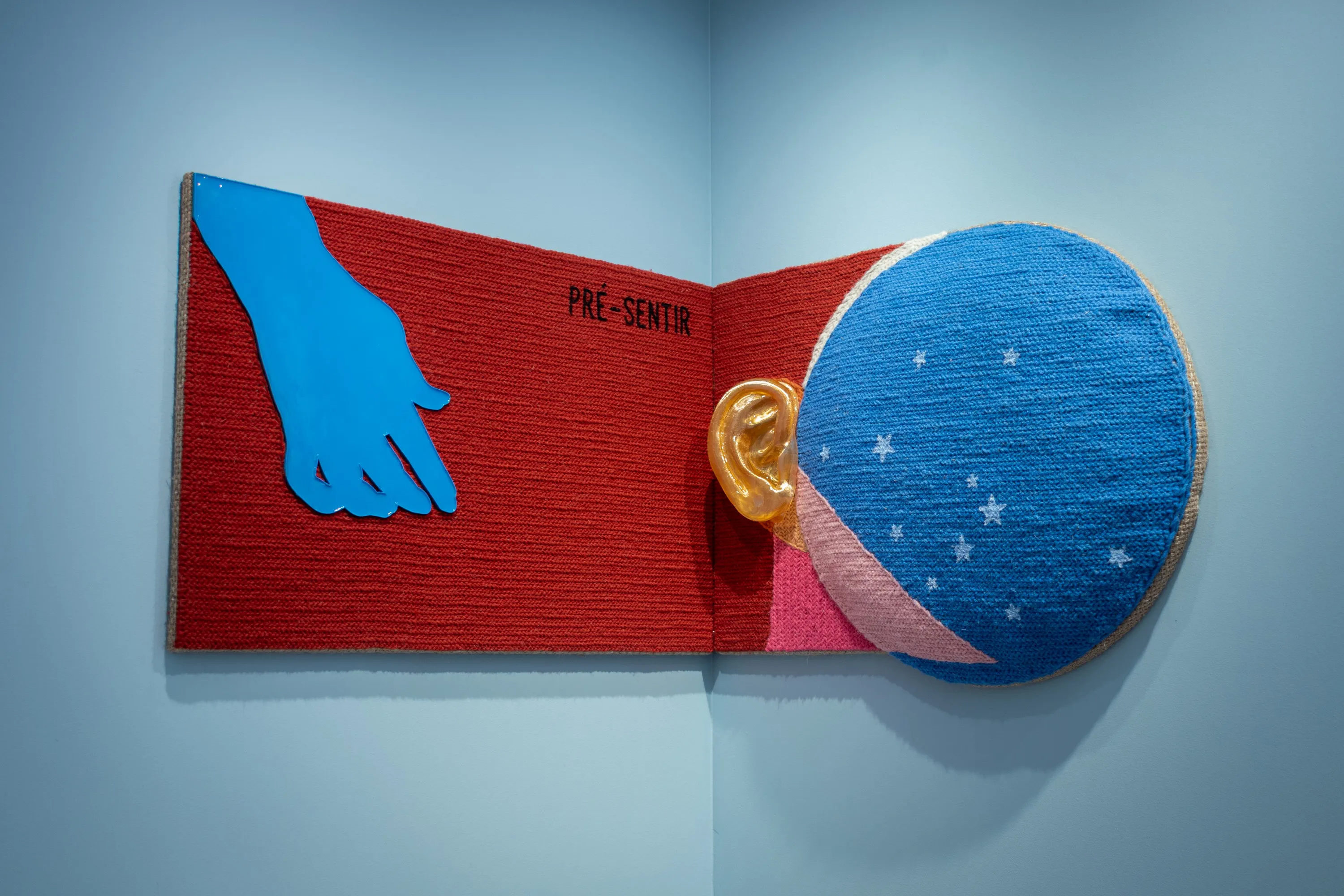 Detail of an artwork in PRIMEIRA PARAGEM