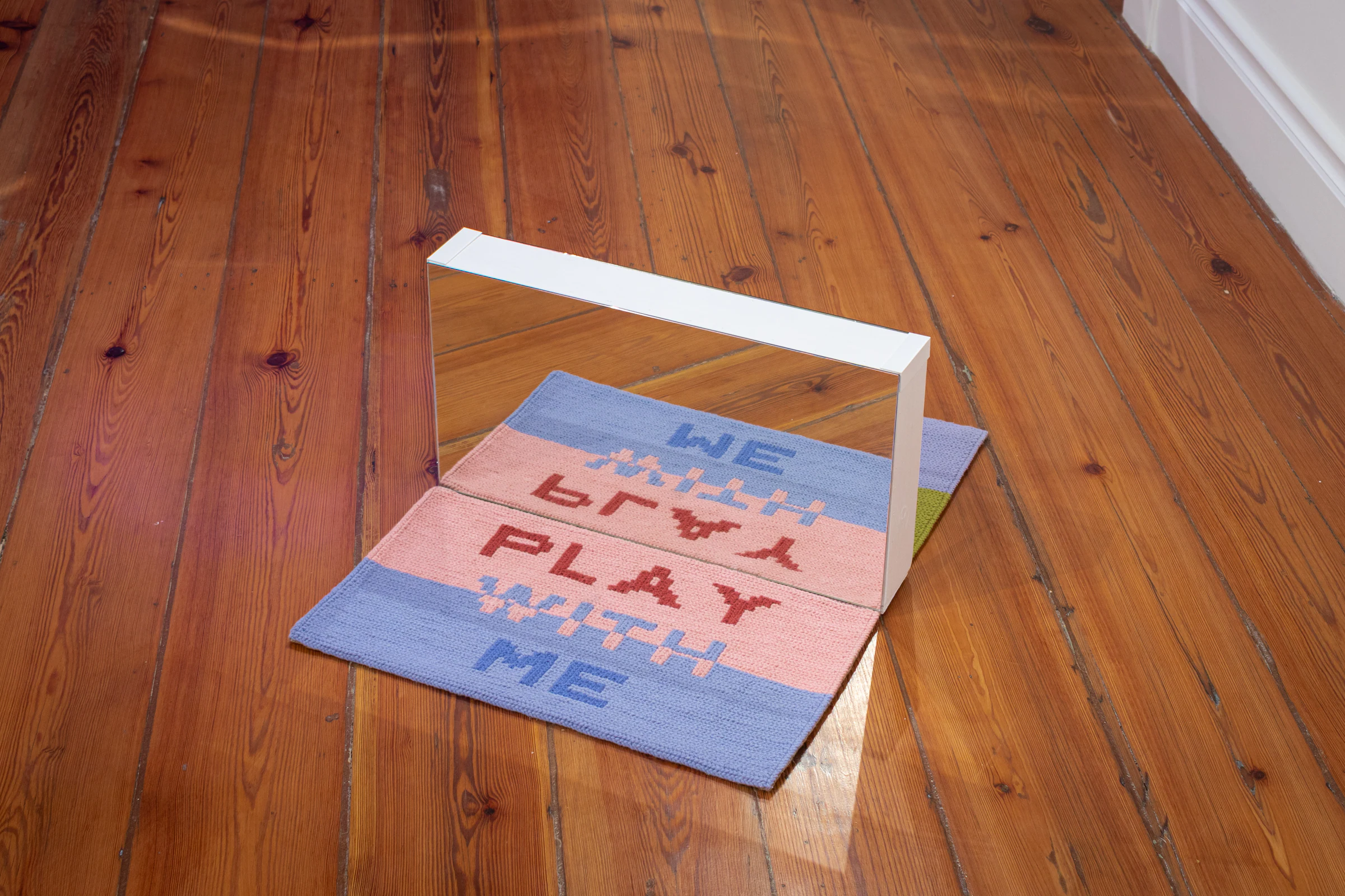 PLAY WITH ME #2 — PRIMEIRA PARAGEM view 3